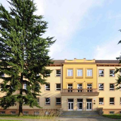 Základní škola Dřevohostice